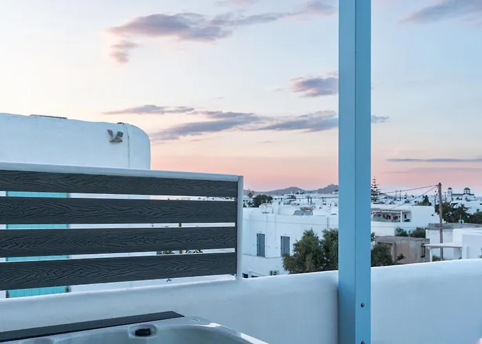 Hebe Parian Living - By Iris *