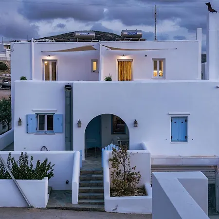 Hebe Parian Living - By Iris * Naousa (Paros)