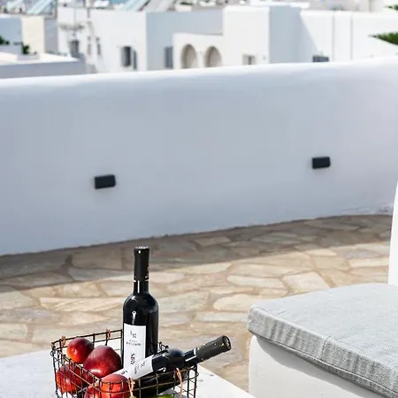 Hebe Parian Living - By Iris * Naousa (Paros)