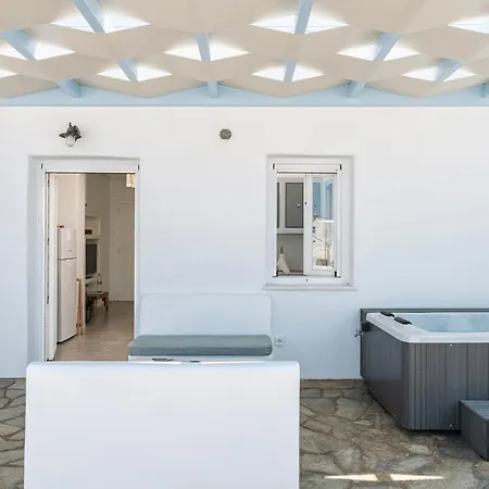 Hebe Parian Living - By Iris * Naousa (Paros)